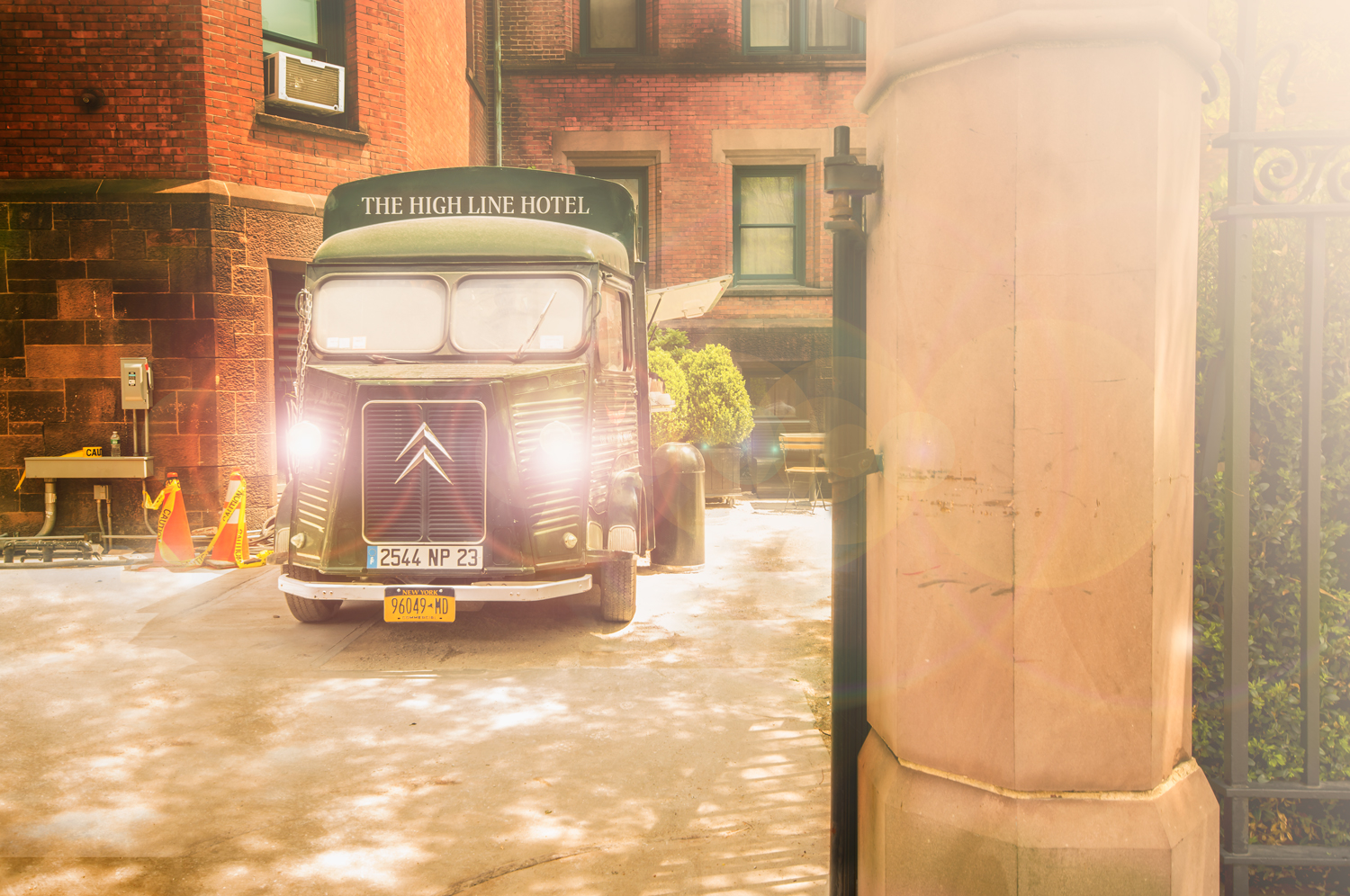 The High Roller Hotel